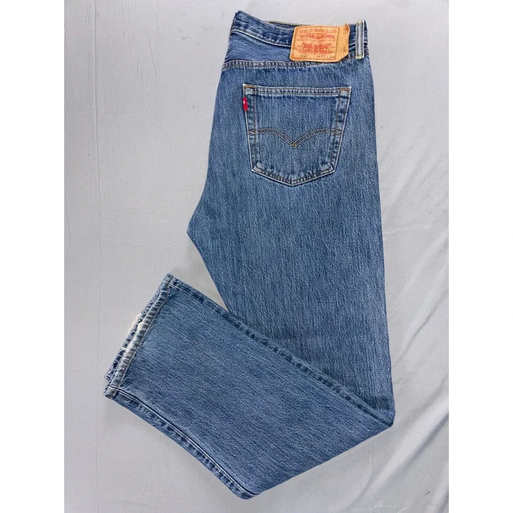 Levi's Vintage 501 Classic Straight Button Fly Denim Jeans. Men's 36X33, GUC!!